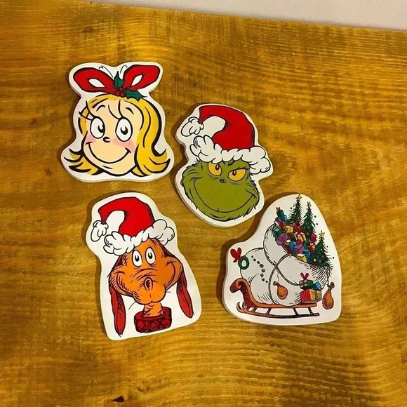 NWT The Grinch Christmas HOLIDAY ceramic DRINK coasters - Picture 1 of 4